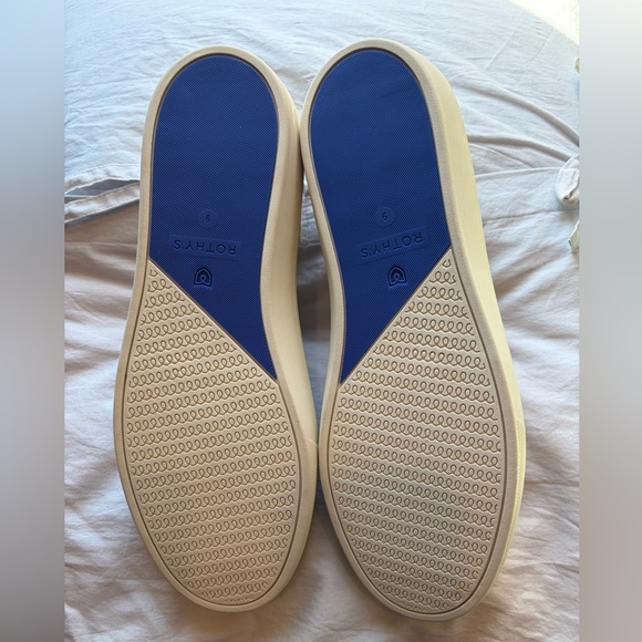 Rothy's birch stripe sneakers - Picture 2 of 5